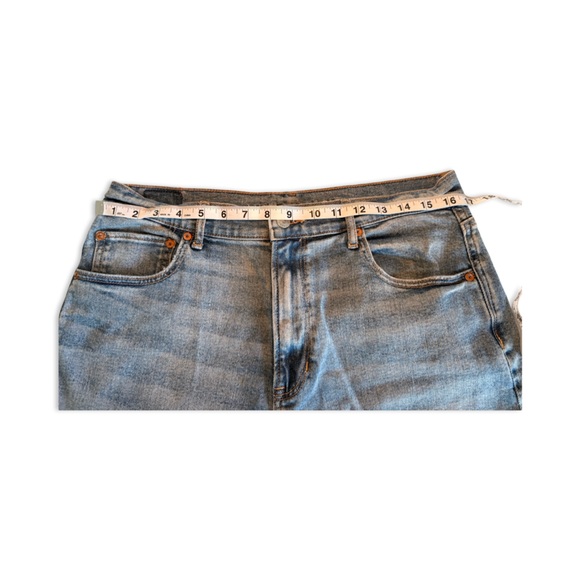 American Eagle Stretch Denim Shorts Size 14 US - Gently Used! - Picture 3 of 10